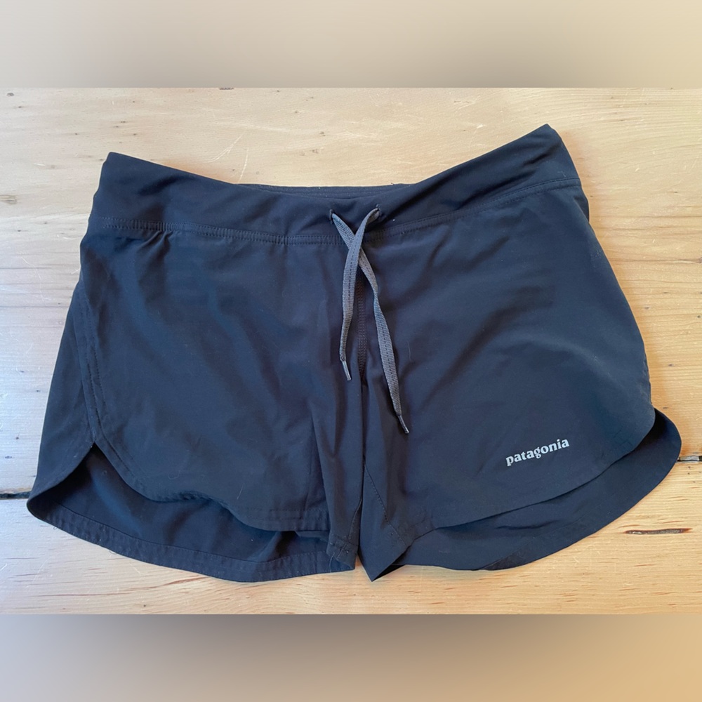 Patagonia lined shorts